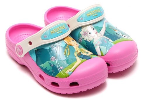 Zueco de niña CROCS FROZENFEVER rosa 202689