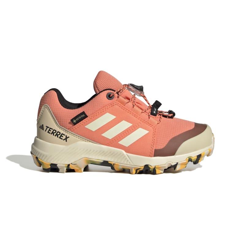 Bota de montaña baja de niña-o ADIDAS TERREX GTX K rosa salmón IF7520