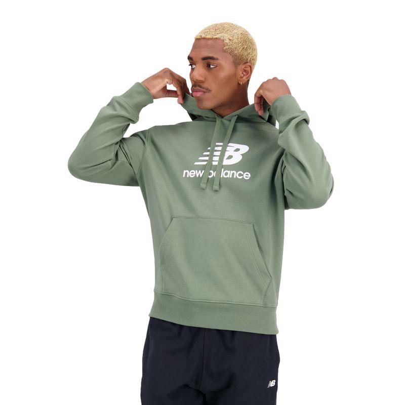 Sudadera con capucha NEW BALANCE ESSENTIALS STAKED LOGO verde MT31537DON