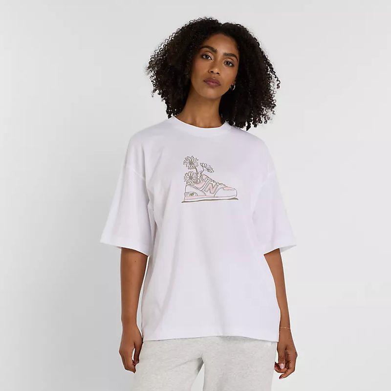 Camiseta manga corta para mujer NEW BALANCE OVERSIZED FLOWER blanca WT43556WT