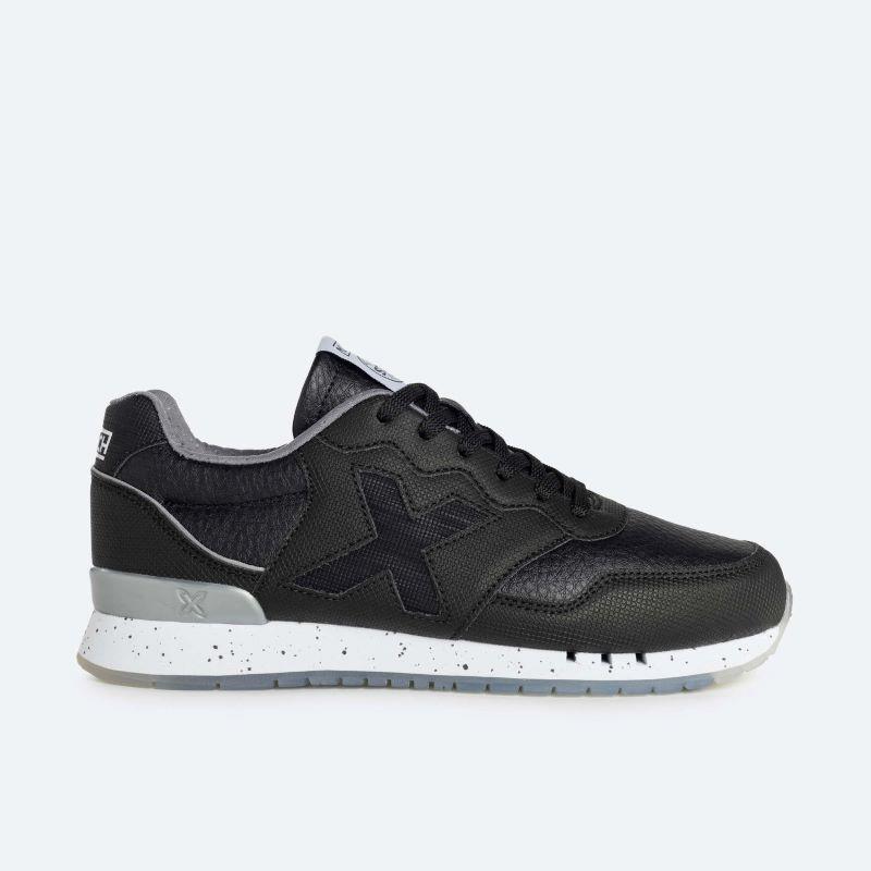 Zapatillas de mujer MUNICH DASH negras 4150193