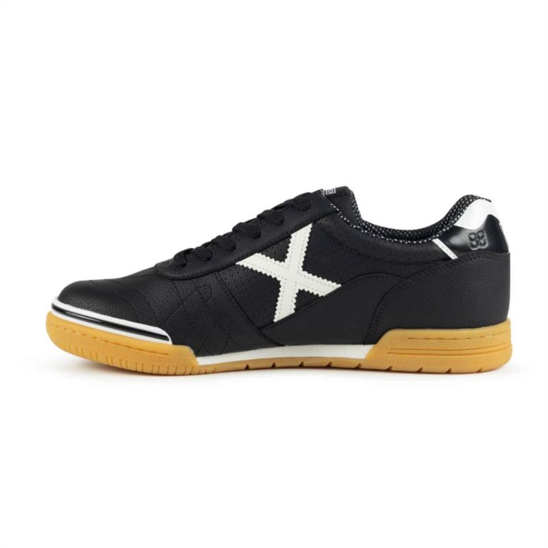 Bota fútbol sala MUNICH G-3 negra y blanca